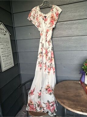 White House Black Market NWT 
Long floral dress